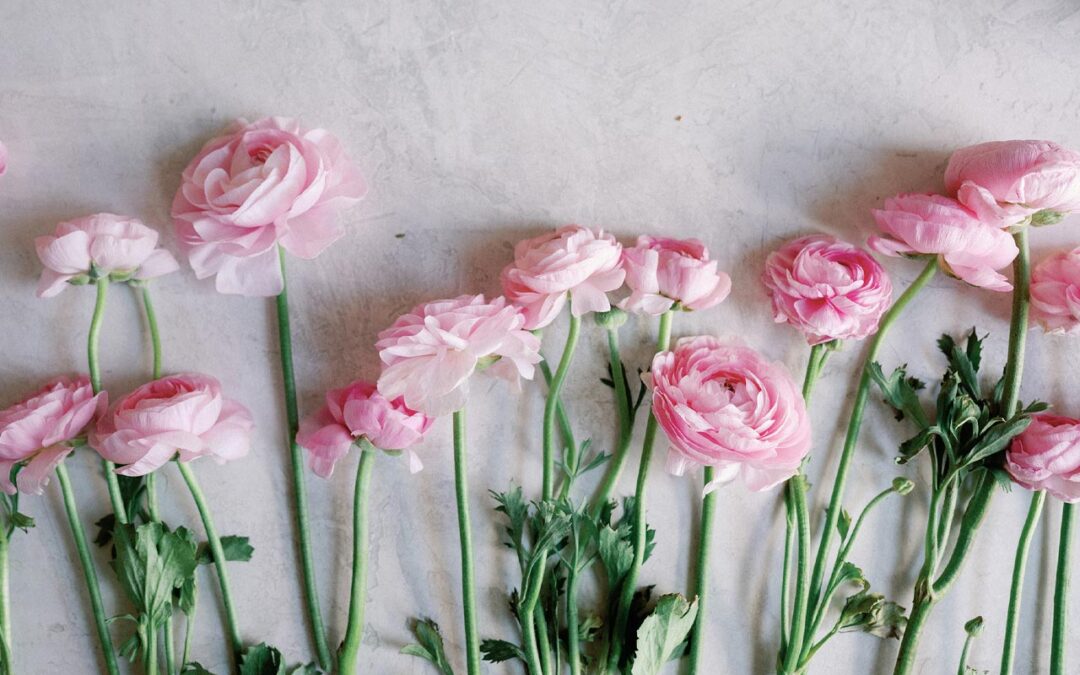 Garden-inspired theme bouquets